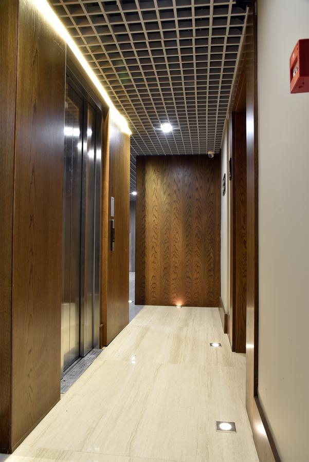 The Elegant Hotel Istanbul Exterior photo